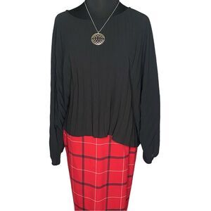 She and Sky Accordian Crimp Graceful Black Blouse Size Medium